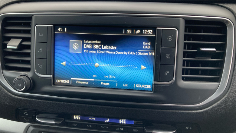 Toyota Proace Verso 100kW Shuttle Long 50kWh 5dr Auto Electric Estate